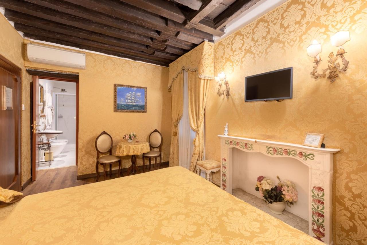 Bed and Breakfast Residenza La Loggia Venedig Exterior foto