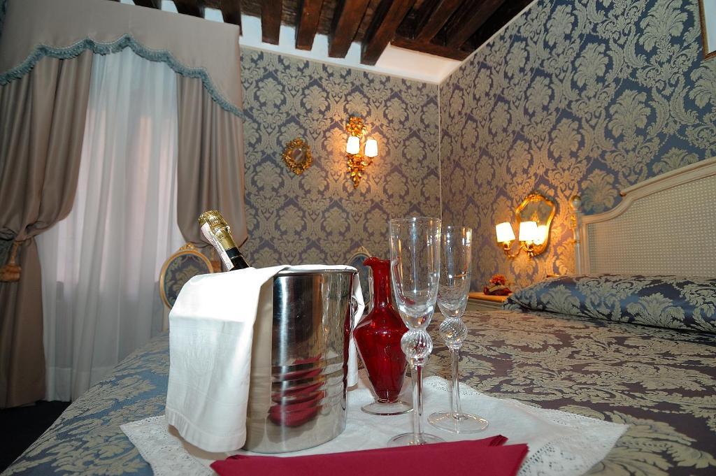 Bed and Breakfast Residenza La Loggia Venedig Exterior foto