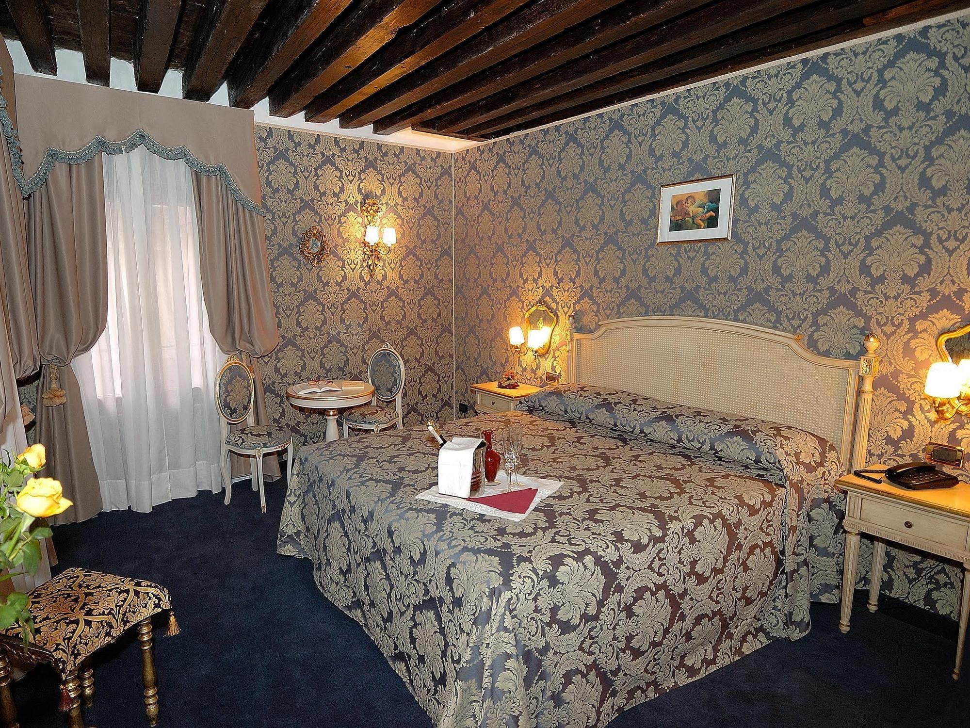 Bed and Breakfast Residenza La Loggia Venedig Exterior foto