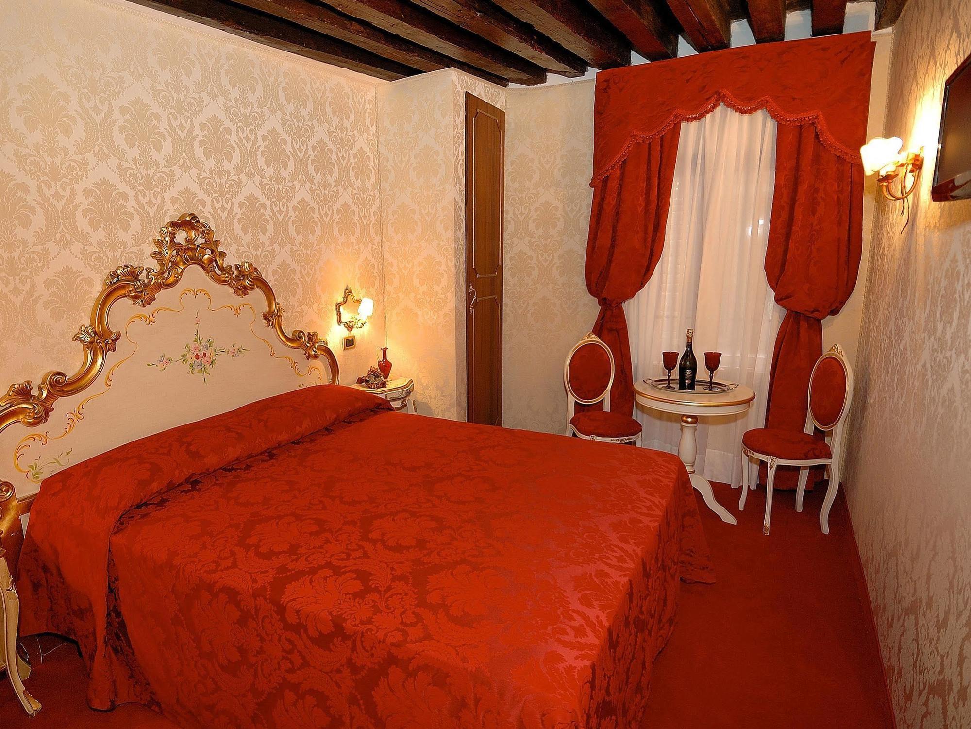 Bed and Breakfast Residenza La Loggia Venedig Exterior foto