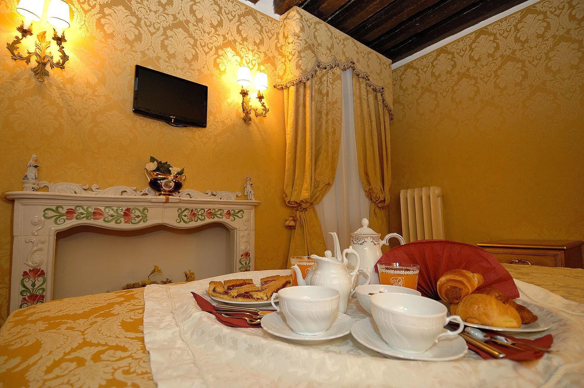 Bed and Breakfast Residenza La Loggia Venedig Exterior foto